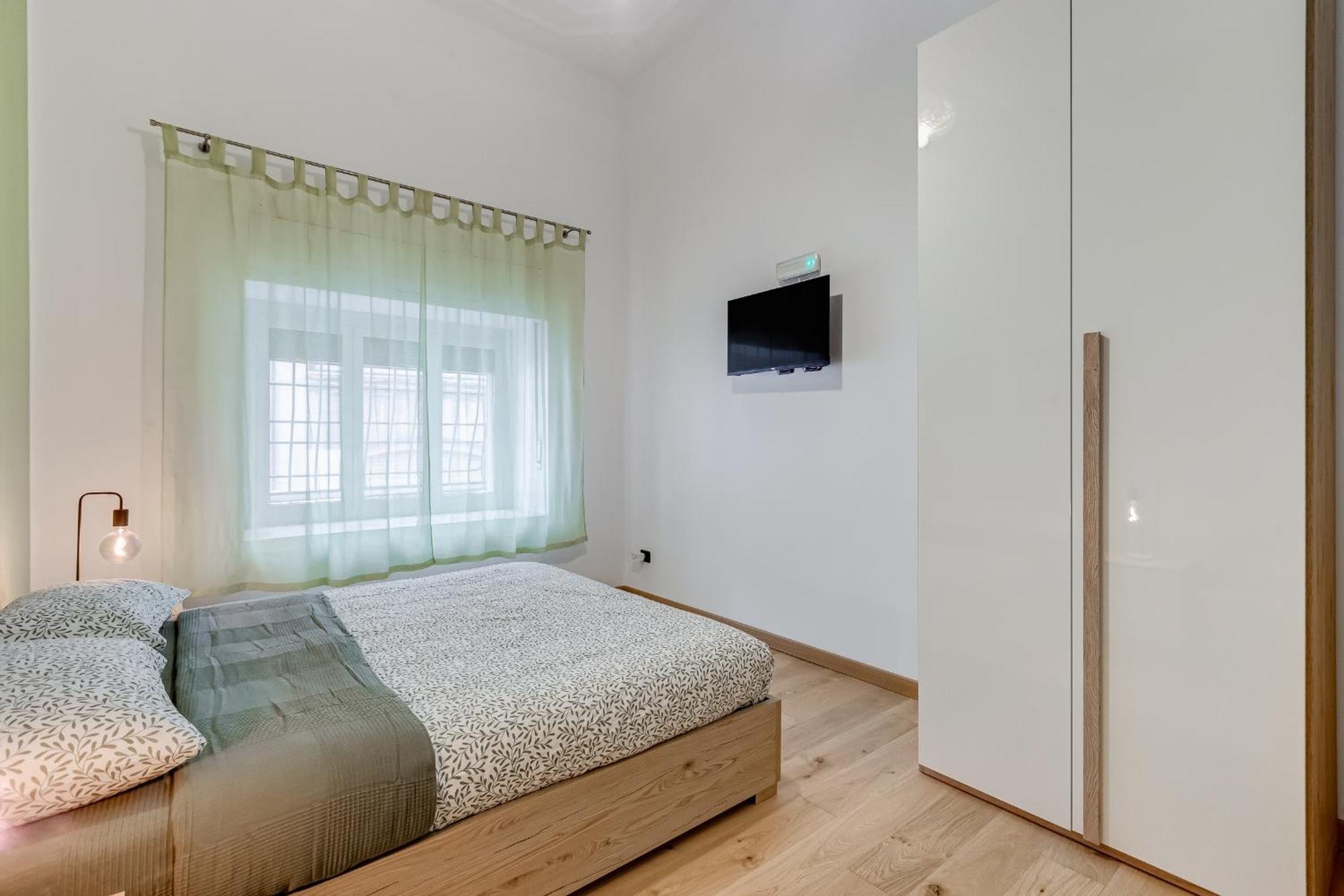 3-bedroom Near Trastevere Station