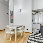 3-Bedroom Home Near Trastevere Station